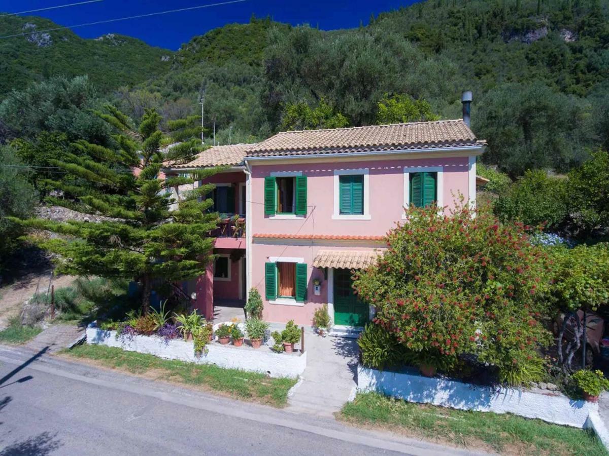 Aerokaria Apartment *